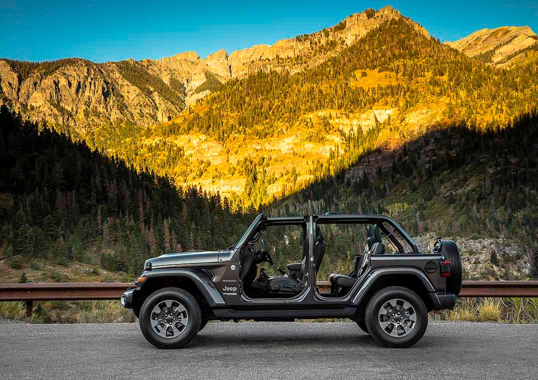 Jeep wrangler sahara 2021 02